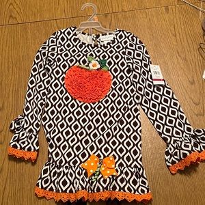 Emile Rose shirt and pants combo for the fall. 2 piece set.